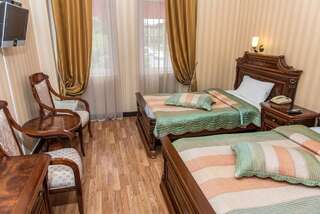 Отель Бутик Отель Атриум - Виктория Сухум Стандартный двухместный номер с 2 отдельными кроватями - Пакет спа-услуг-5